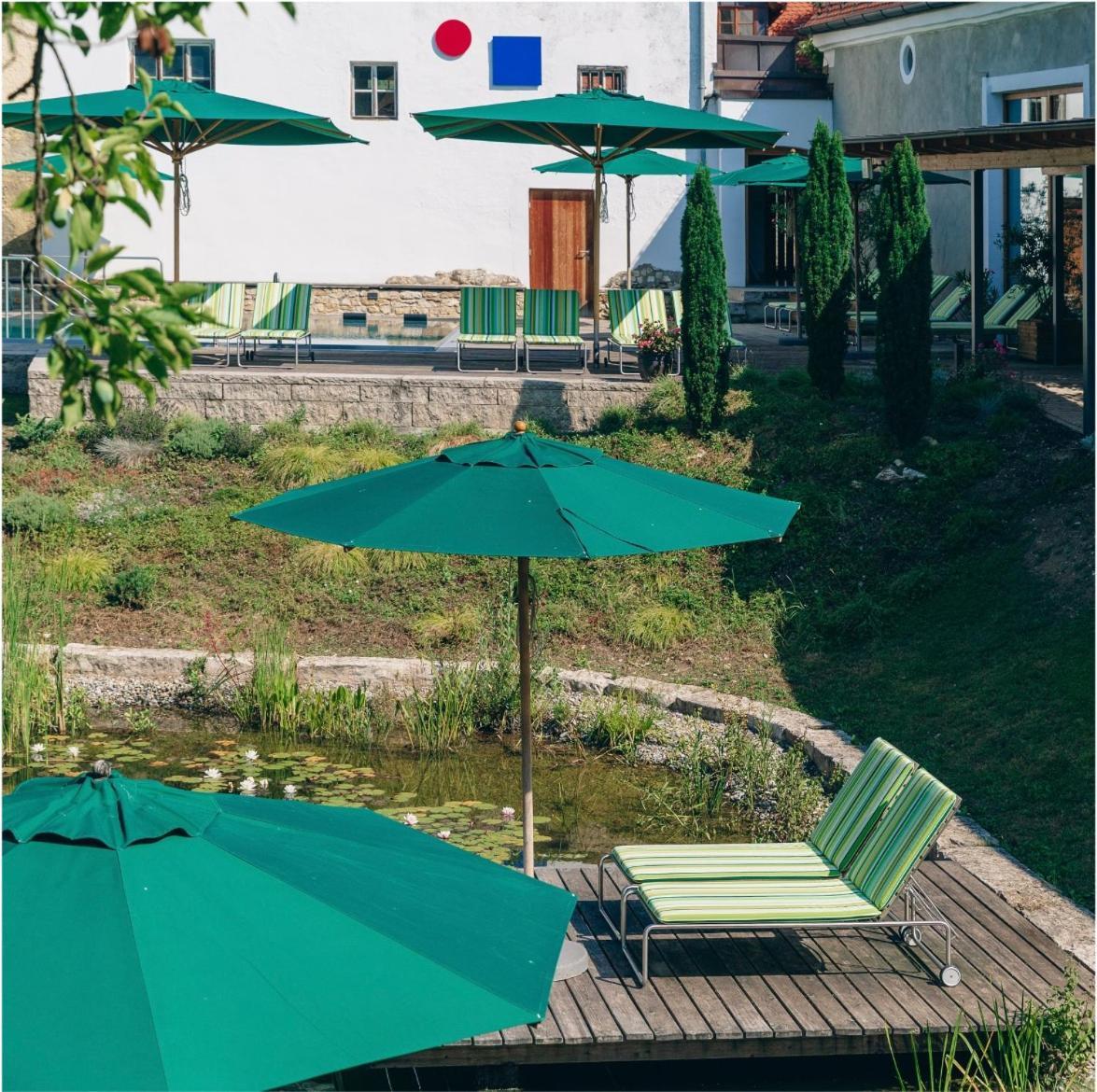 Pilgerhaus Bergen Hotel Neuburg an Der Donau Bagian luar foto